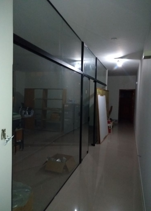 Divisória de Vidro para Consultório Vila Metalúrgica - Divisória de Vidro para Apartamento