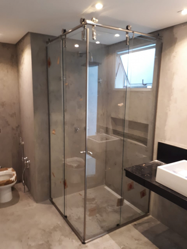 Instalação Vidro Preços Silveira	Vila Suíça - Instalação de Box de Vidro para Banheiro