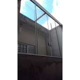 cobertura de vidro para varanda valores Jardim das Oliveiras