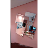 espelho com bisotê Vila Independência
