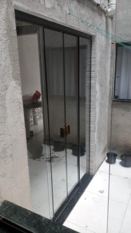 Valor de Instalação de Porta de Vidro Centro de Ouro Fino Paulista - Instalação de Box de Vidro para Banheiro